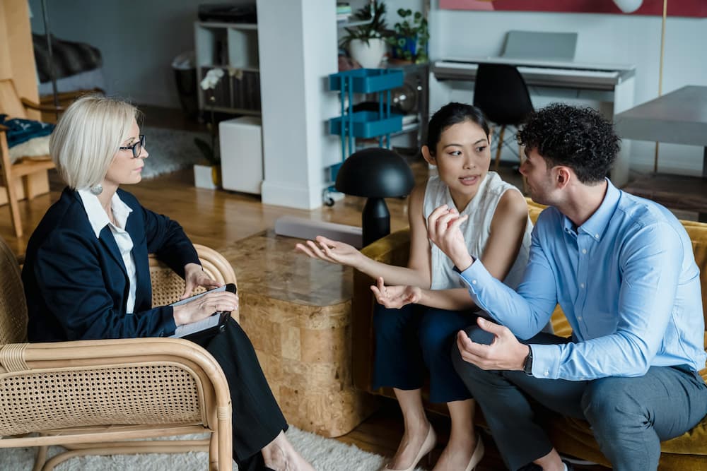 If you feeling disconnected in your relationship, Couples Therapy can help. You may be living in Colorado and struggling with feeling close to your partner. Call now for couples therapy in Denver.